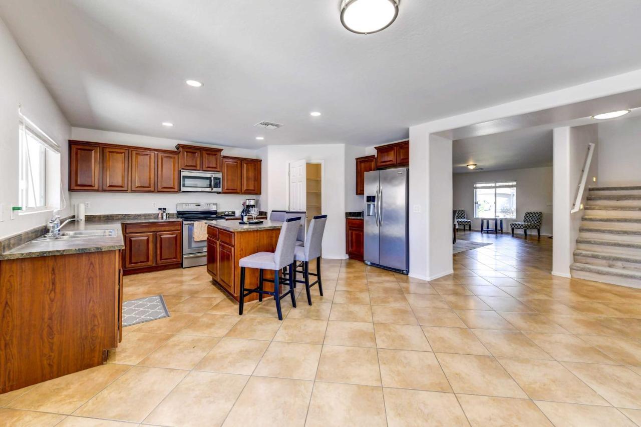 Spacious Arizona Home Pool, 9 Mi To San Tan Mtn Queen Creek Exterior photo